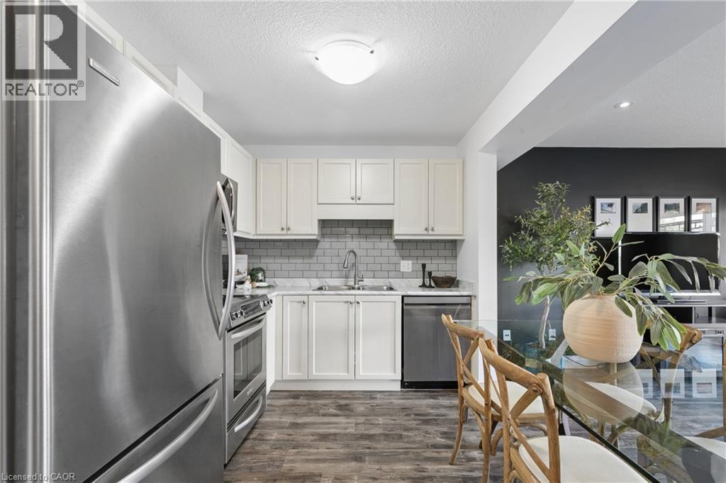 42 Renfrew Street Property Photo 4