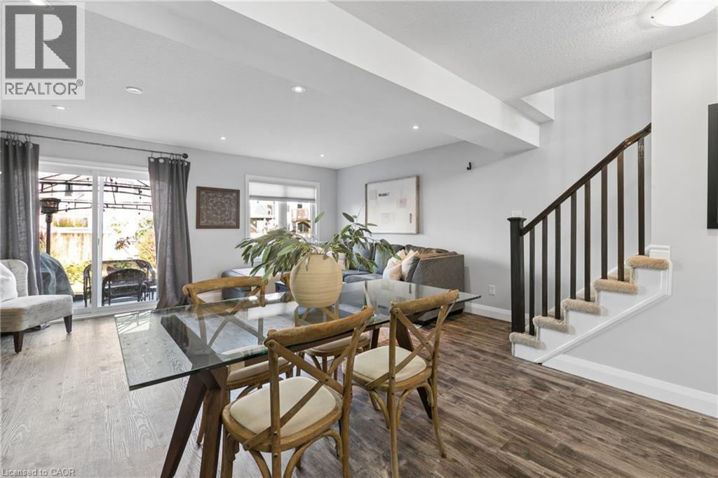 42 Renfrew Street Property Photo 8