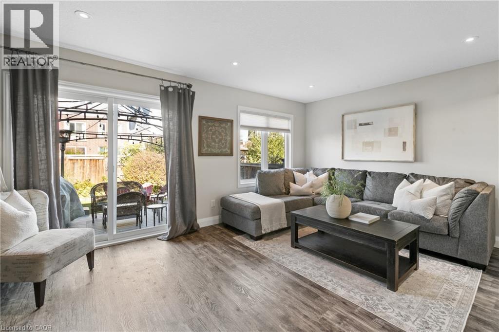 42 Renfrew Street Property Photo 10