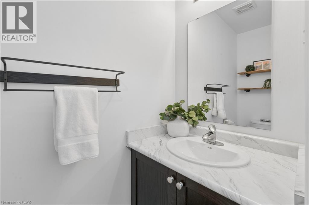 42 Renfrew Street Property Photo 12