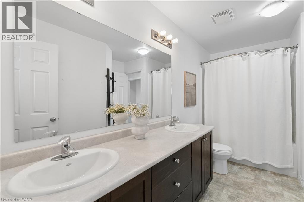 42 Renfrew Street Property Photo 16