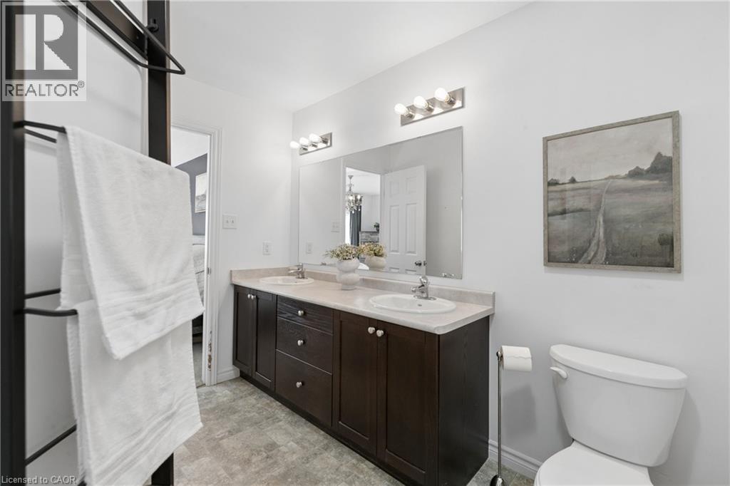 42 Renfrew Street Property Photo 17