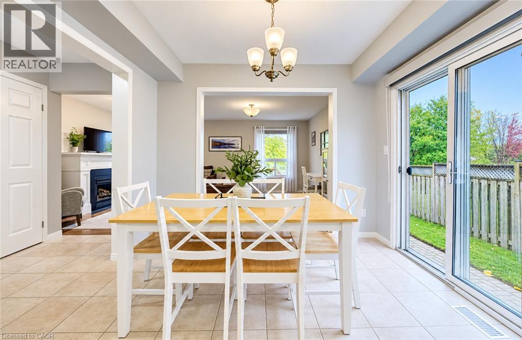 24 White Sands Court Property Photo 8