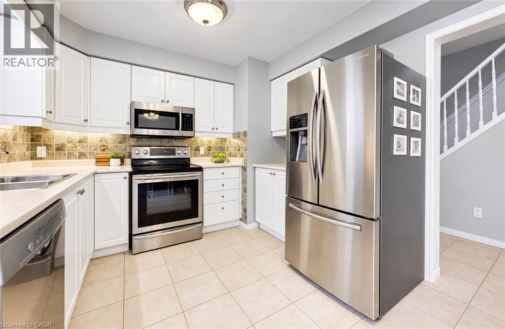24 White Sands Court Property Photo 10