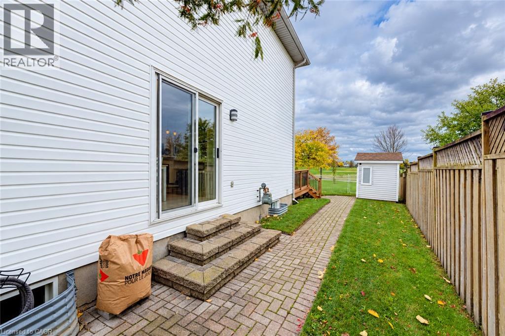 24 White Sands Court Property Photo 30