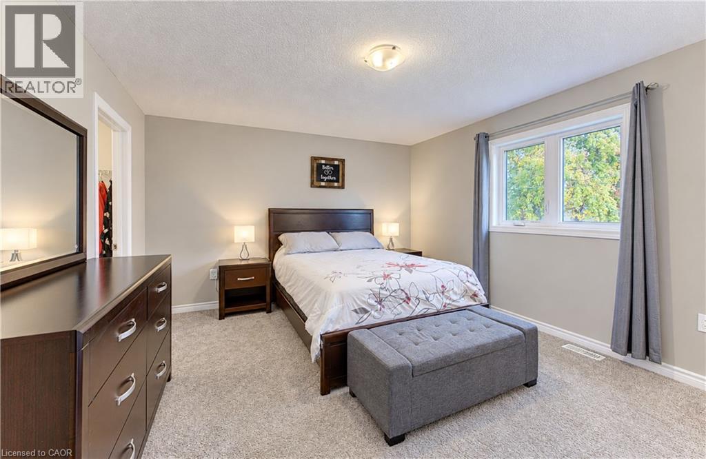 184 Snyder Avenue N Property Photo 25