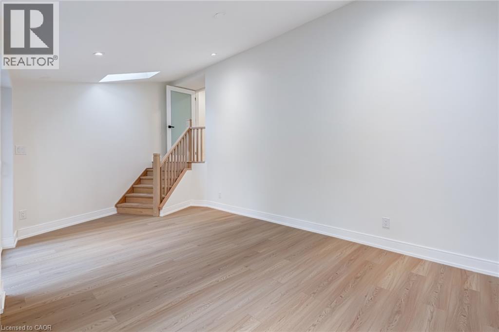 63 Hardale Crescent Property Photo 20