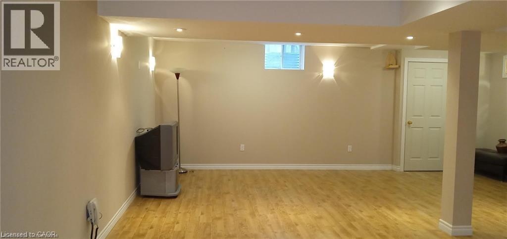 84 APPLE RIDGE Drive Unit# Lower