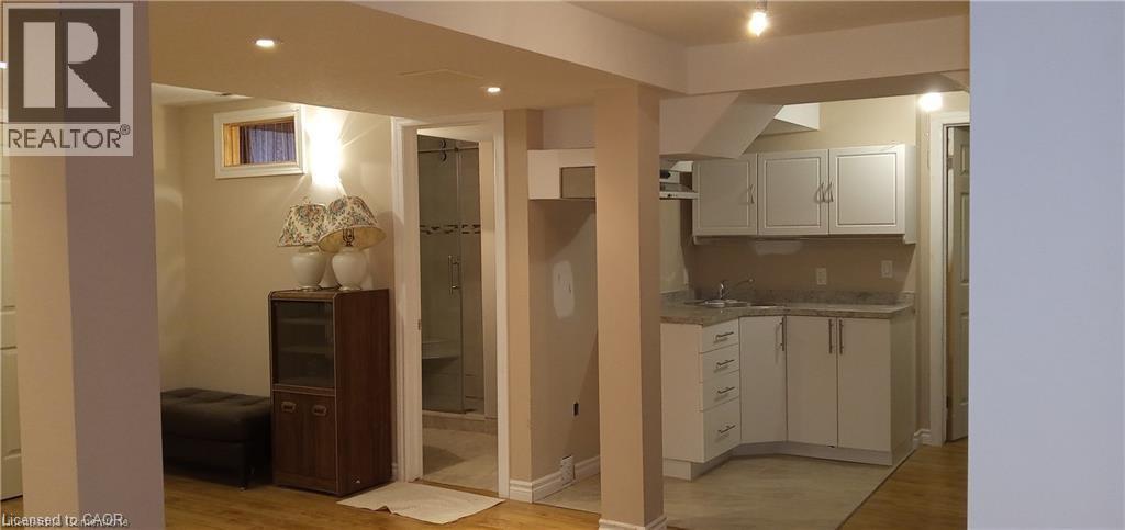 84 Apple Ridge Drive Unit# Lower Property Photo 4