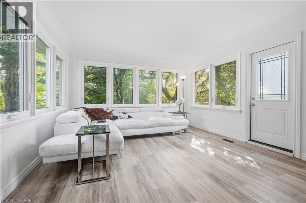 13 Allan Avenue Property Photo 11