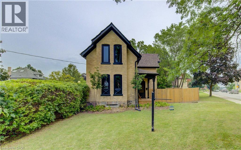 86 St Andrews Street Property Photo 4