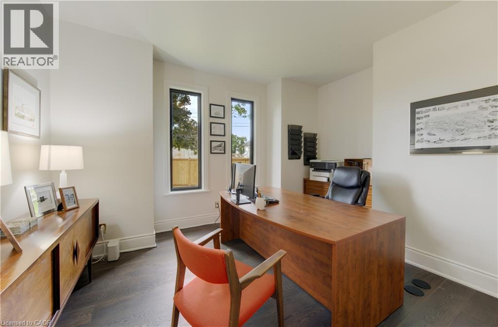 86 St Andrews Street Property Photo 7