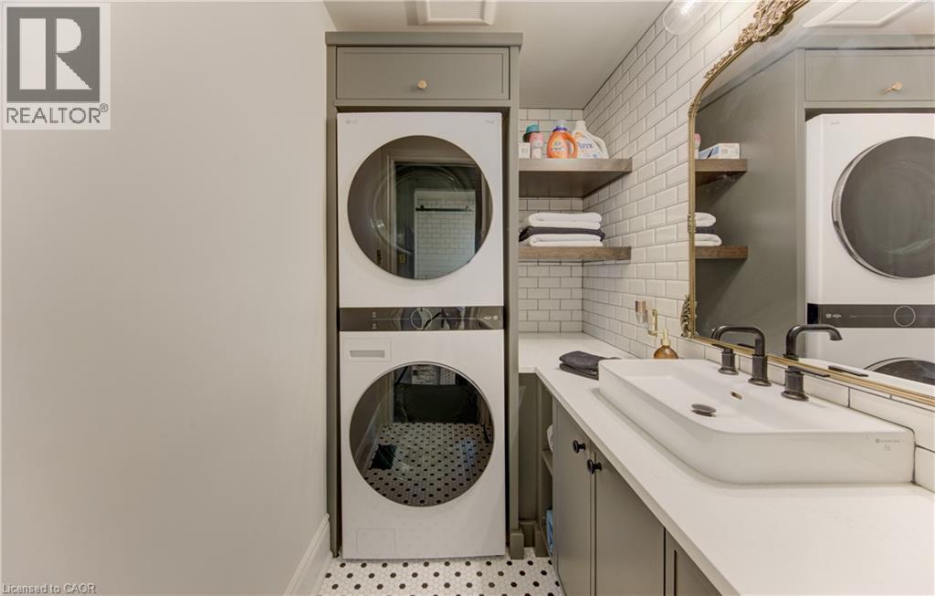 86 St Andrews Street Property Photo 15