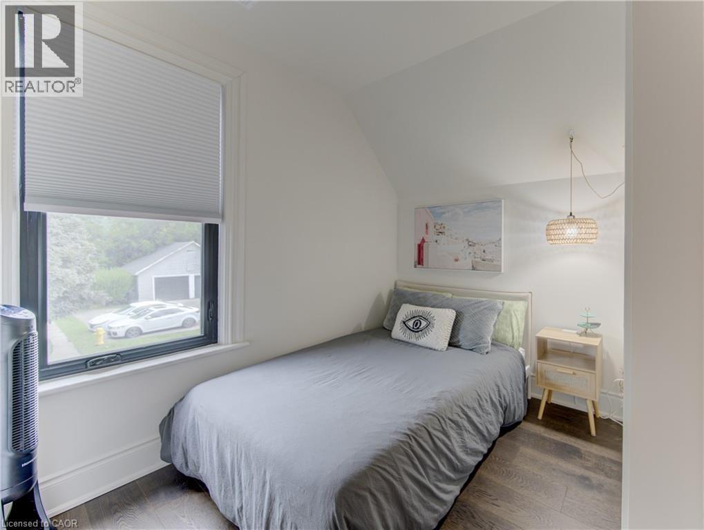 86 St Andrews Street Property Photo 24
