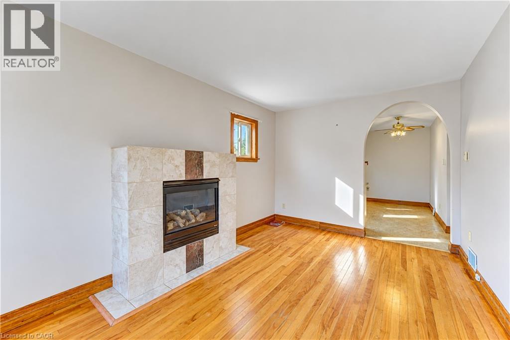 144 Graham Street Property Photo 7