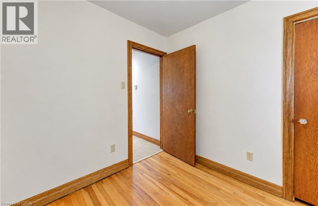 144 Graham Street Property Photo 25