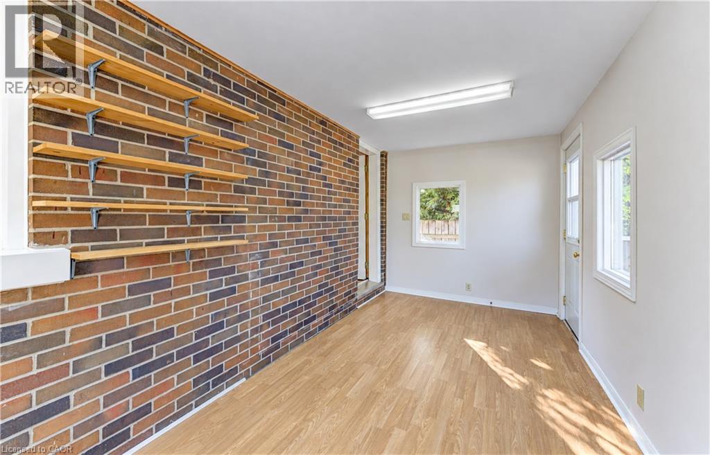 144 Graham Street Property Photo 33