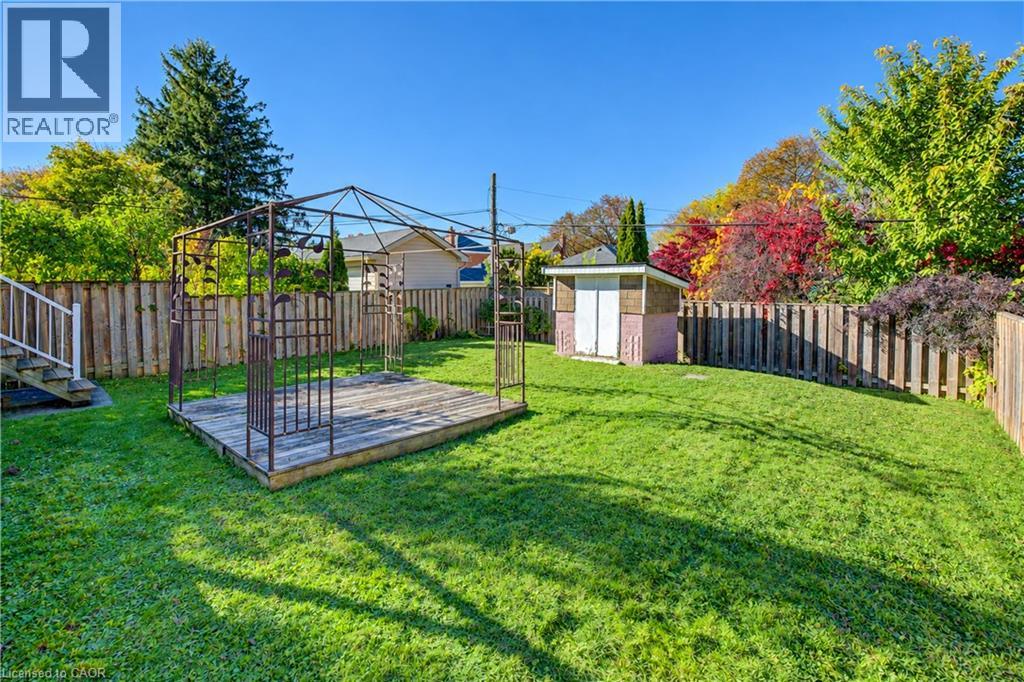 144 Graham Street Property Photo 37