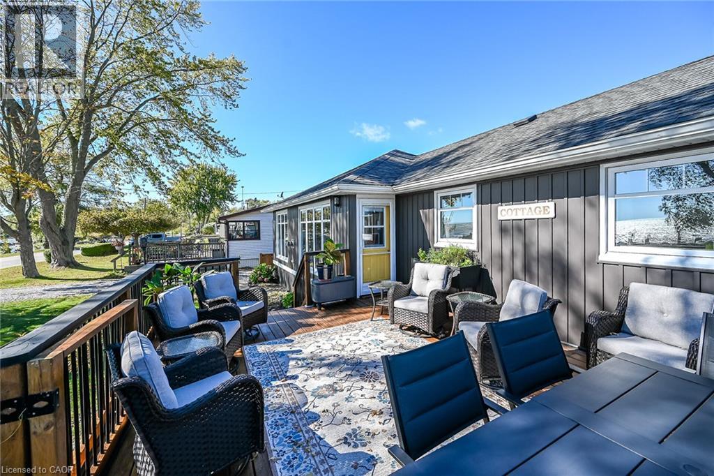 233 Blue Water Parkway Property Photo 7