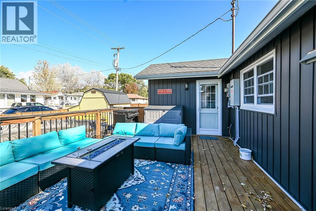 233 Blue Water Parkway Property Photo 30