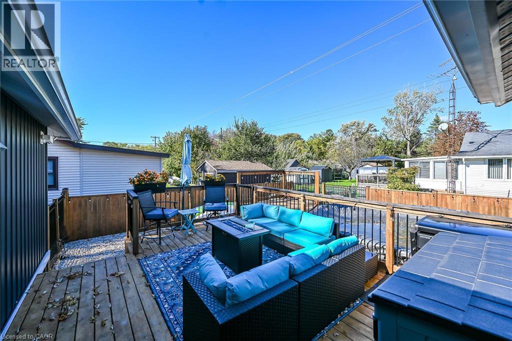 233 Blue Water Parkway Property Photo 31