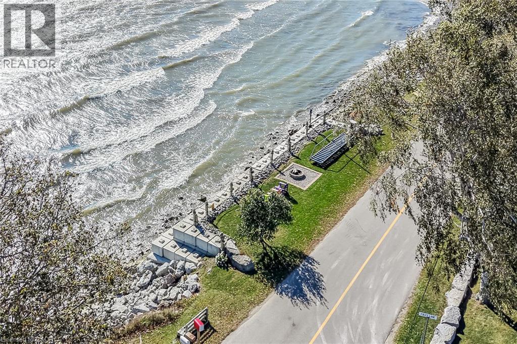 233 Blue Water Parkway Property Photo 42