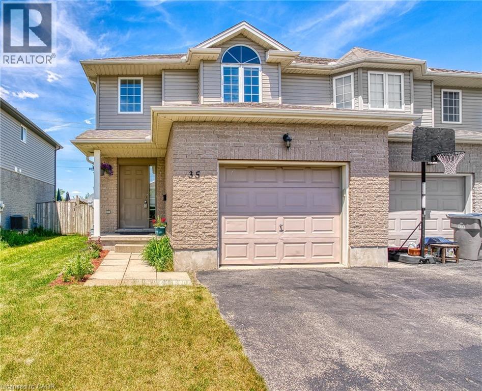 35 Lady Court Property Photo 1