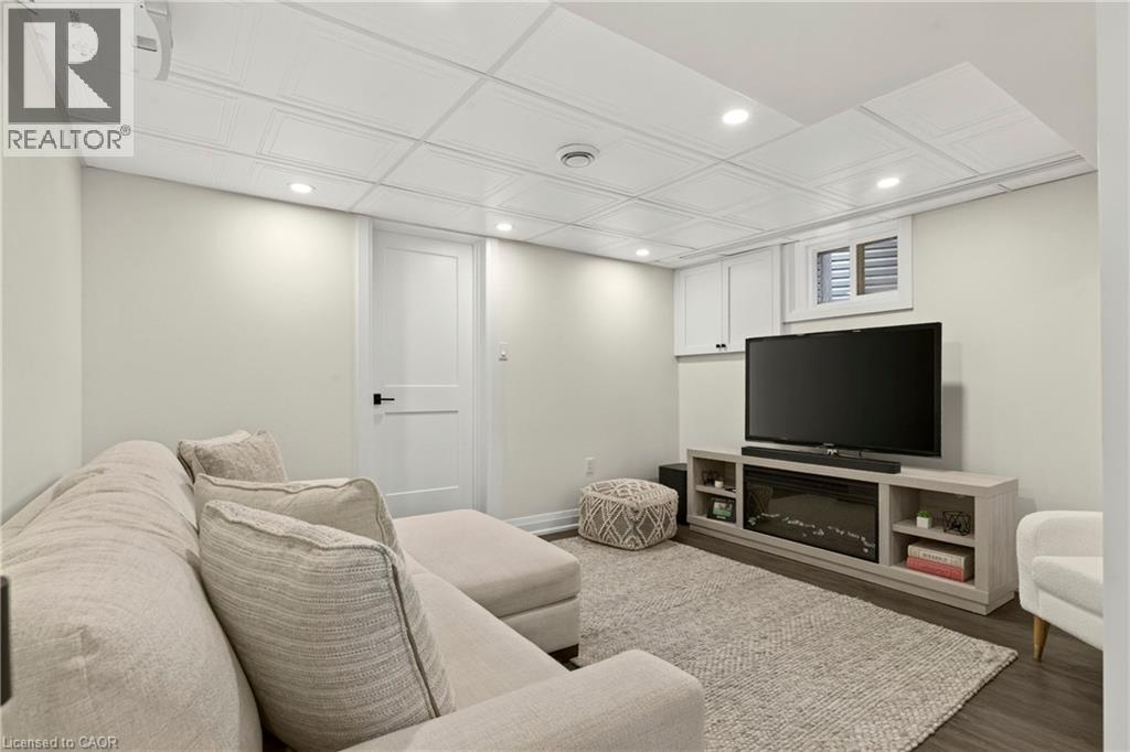 86 Cumming Court Property Photo 32