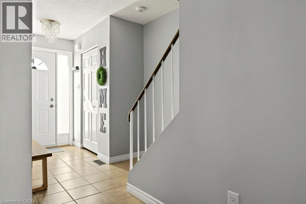 496 Grey Street Unit# C Property Photo 5