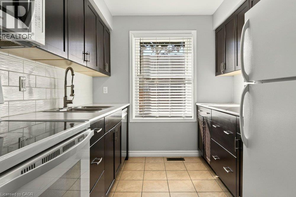496 Grey Street Unit# C Property Photo 15