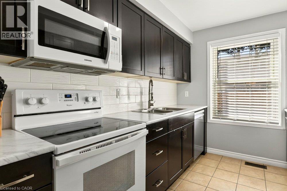 496 Grey Street Unit# C Property Photo 16