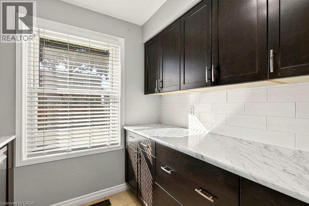 496 Grey Street Unit# C Property Photo 17