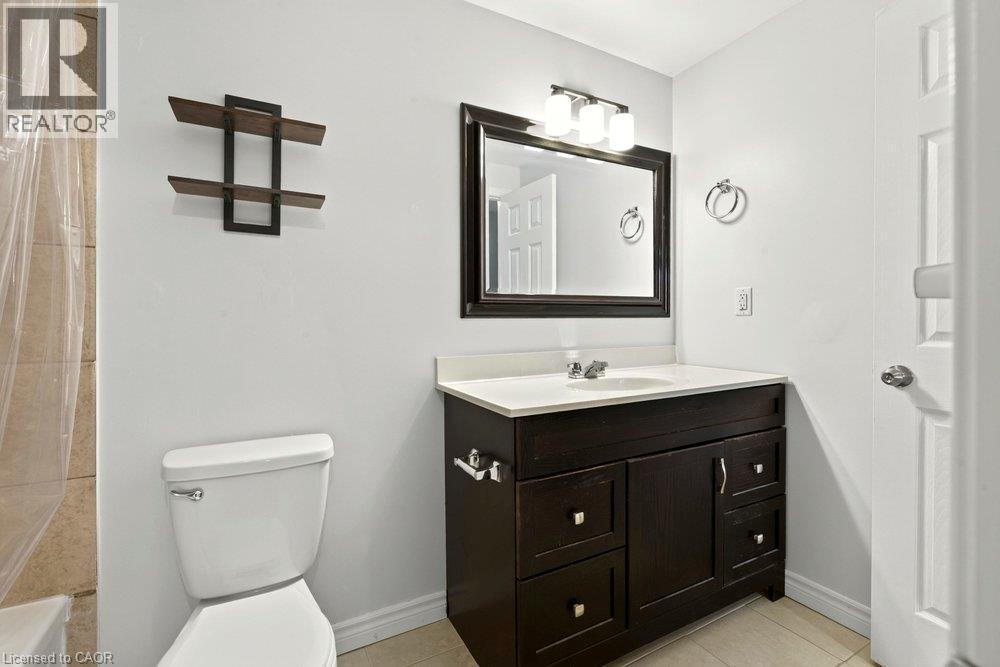 496 Grey Street Unit# C Property Photo 42