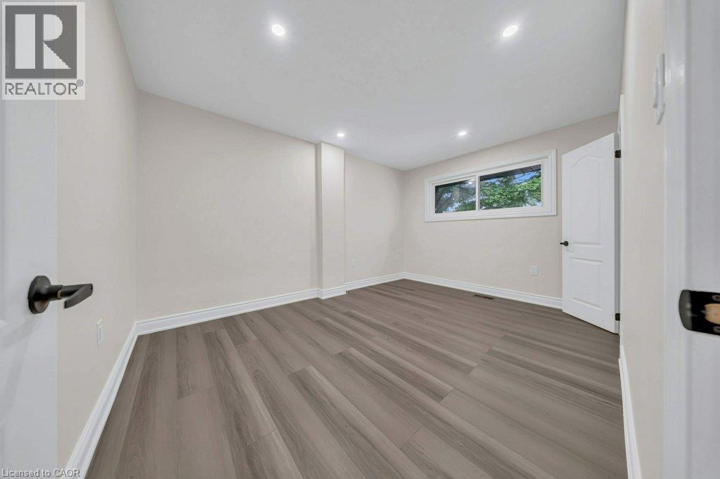 441 West 5th Street Property Photo 17