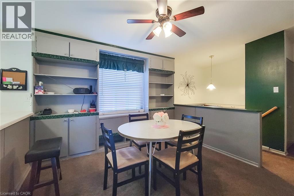 286 Mohawk Road W Property Photo 12