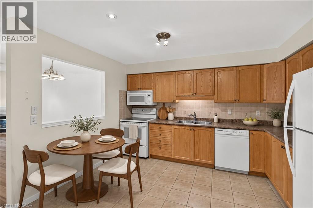 566 Southridge Drive Unit# 65 Property Photo 10