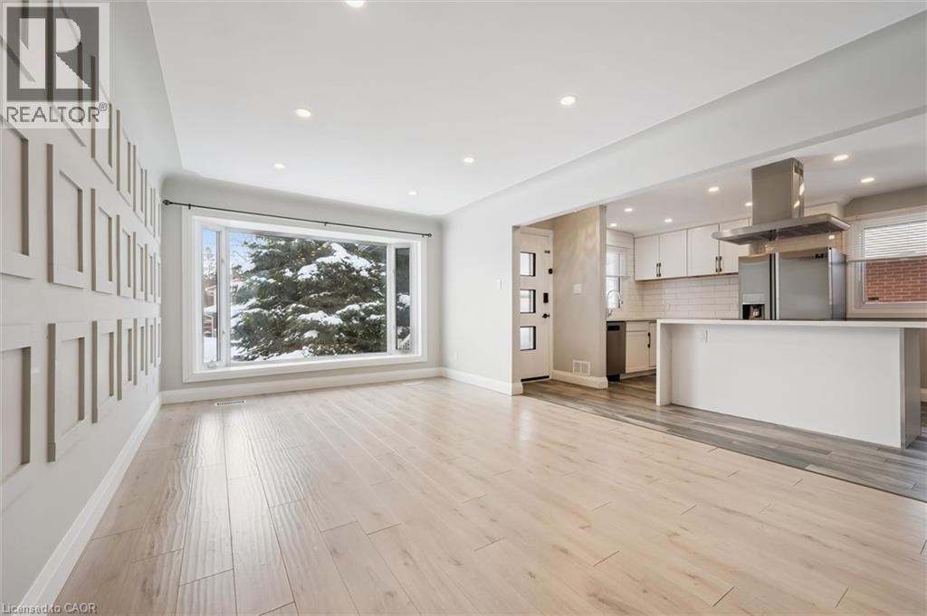 192 Glen Road Unit# Upper Property Photo 5