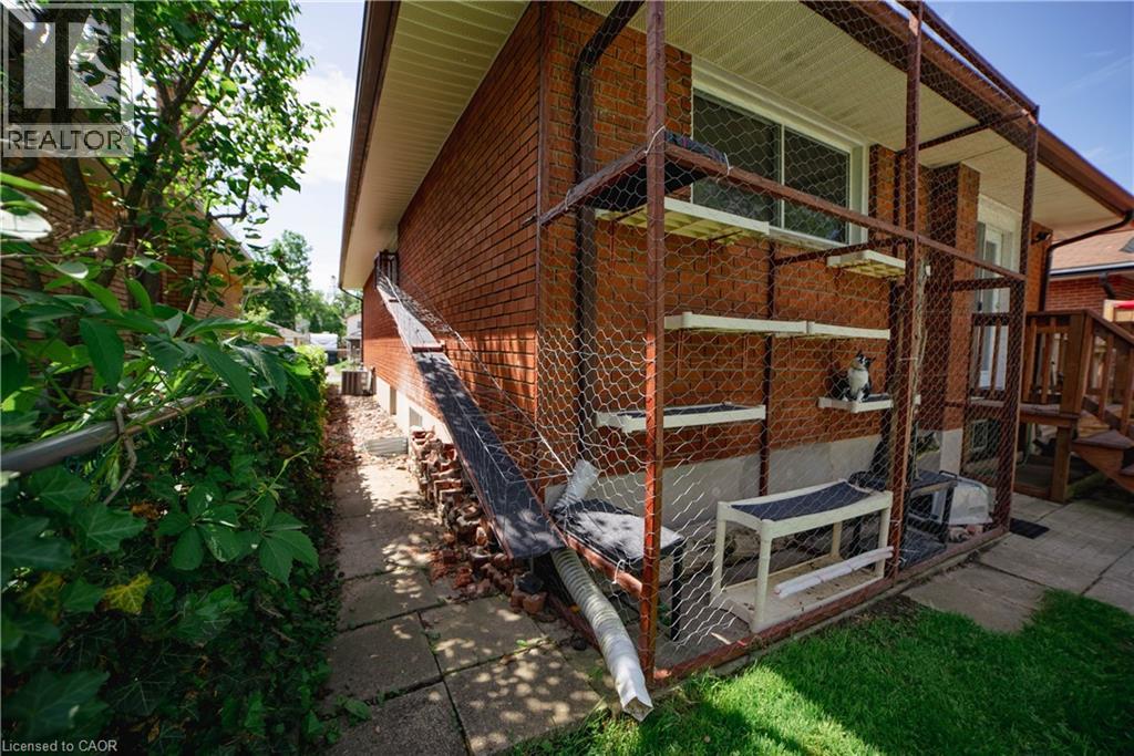 192 Glen Road Unit# Upper Property Photo 31