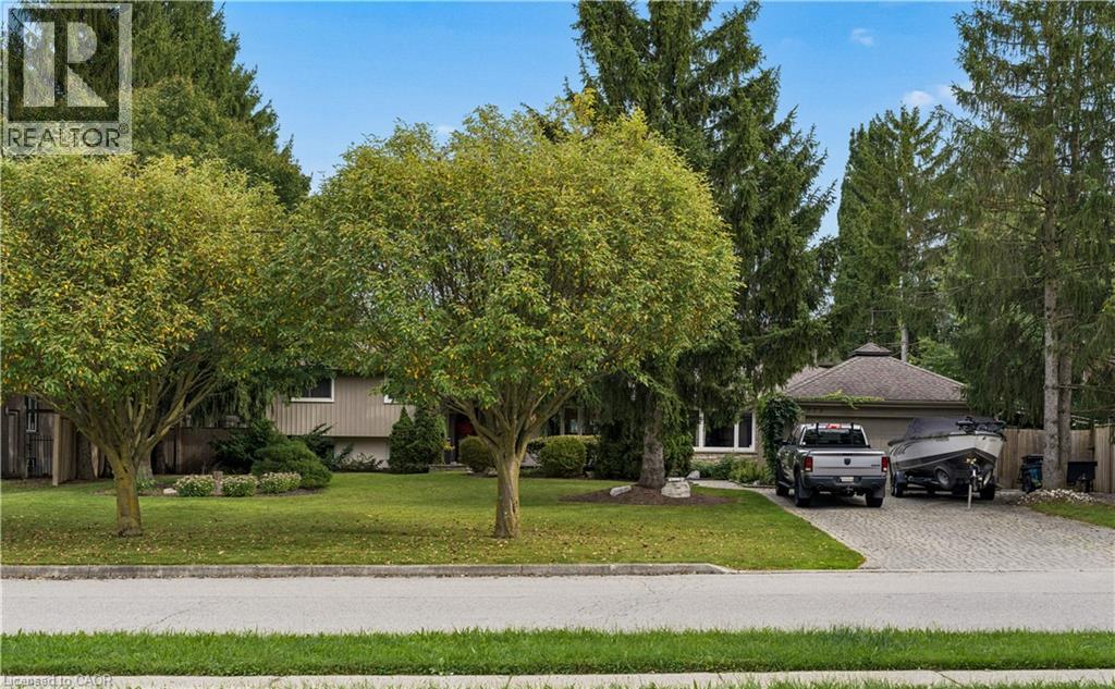 373 Forestlawn Road Property Photo 3