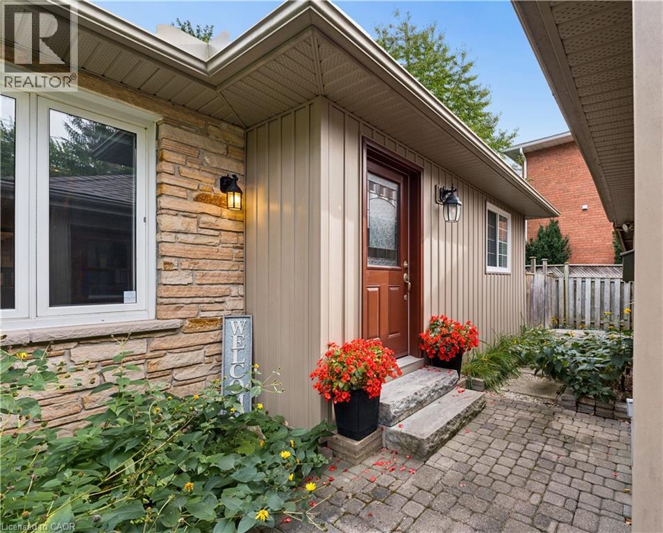 373 Forestlawn Road Property Photo 6