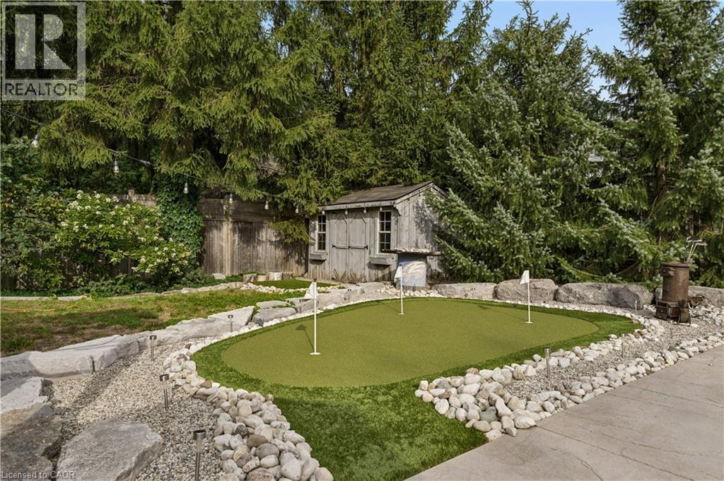 373 Forestlawn Road Property Photo 34