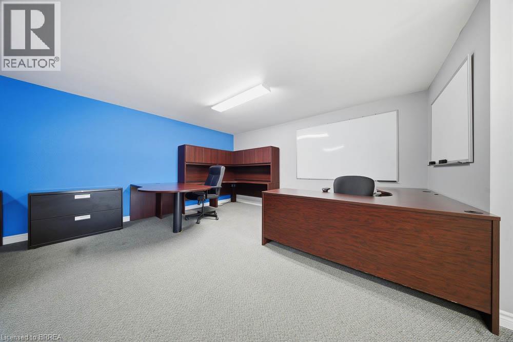 45 Dalkeith Drive Unit# 12-upper Property Photo 7