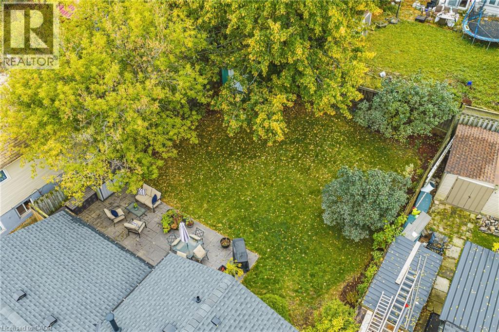 429 Limeridge Road W Property Photo 19