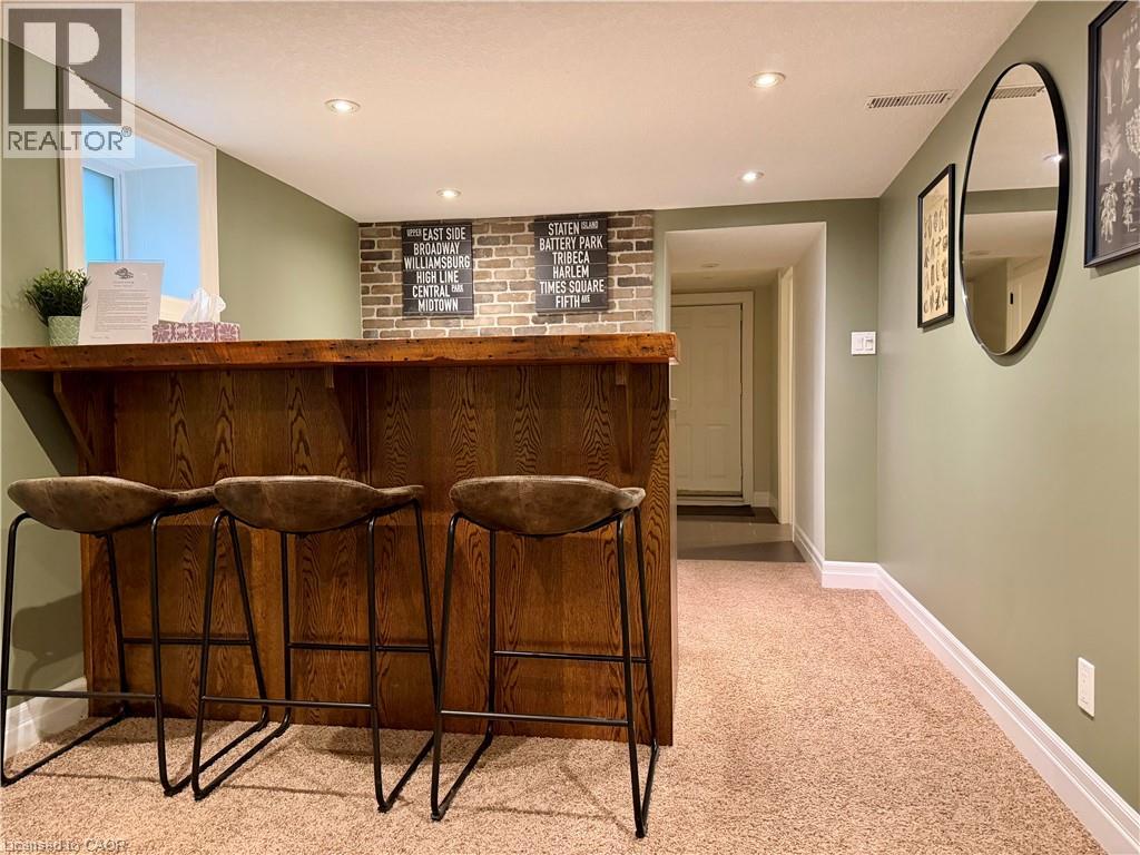 80 Union Street E Property Photo 22