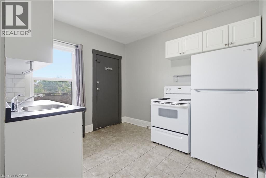 1539-1547 Barton Street E Property Photo 3