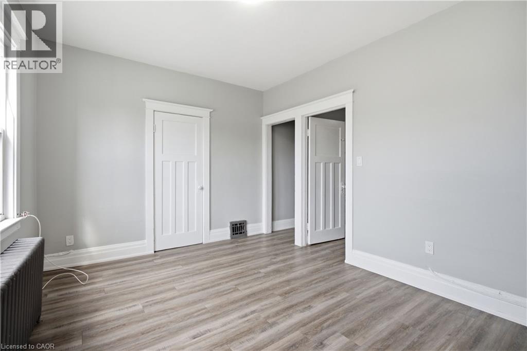 1539-1547 Barton Street E Property Photo 6