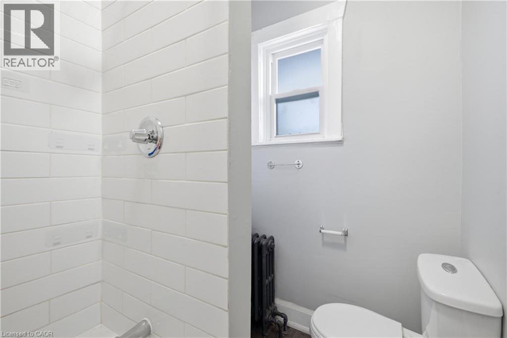 1539-1547 Barton Street E Property Photo 9