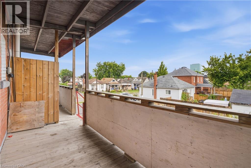 1539-1547 Barton Street E Property Photo 12