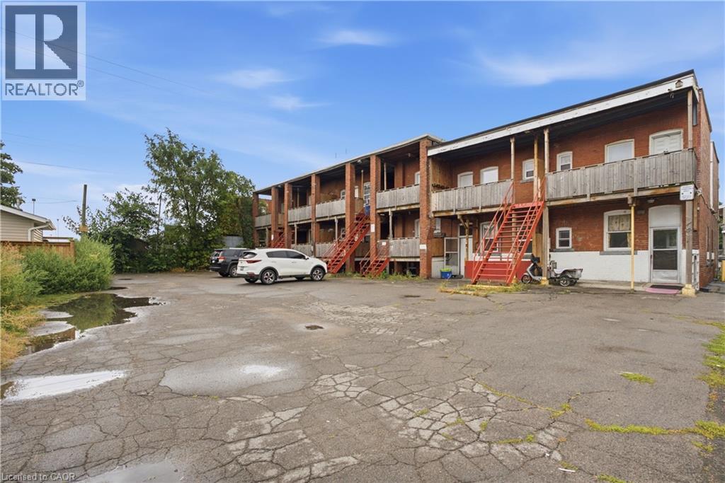 1539-1547 Barton Street E Property Photo 24