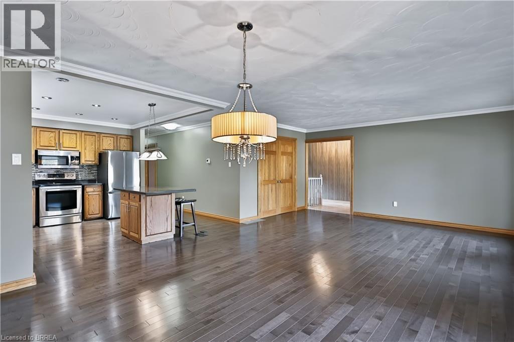 7 Charlton Drive Property Photo 6